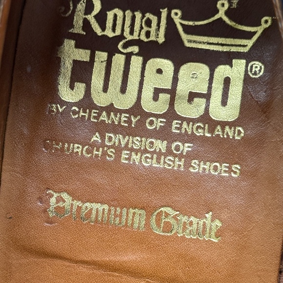 Premium Grade Cap-Toe Oxfords 9.5 US - Picture 7 of 7